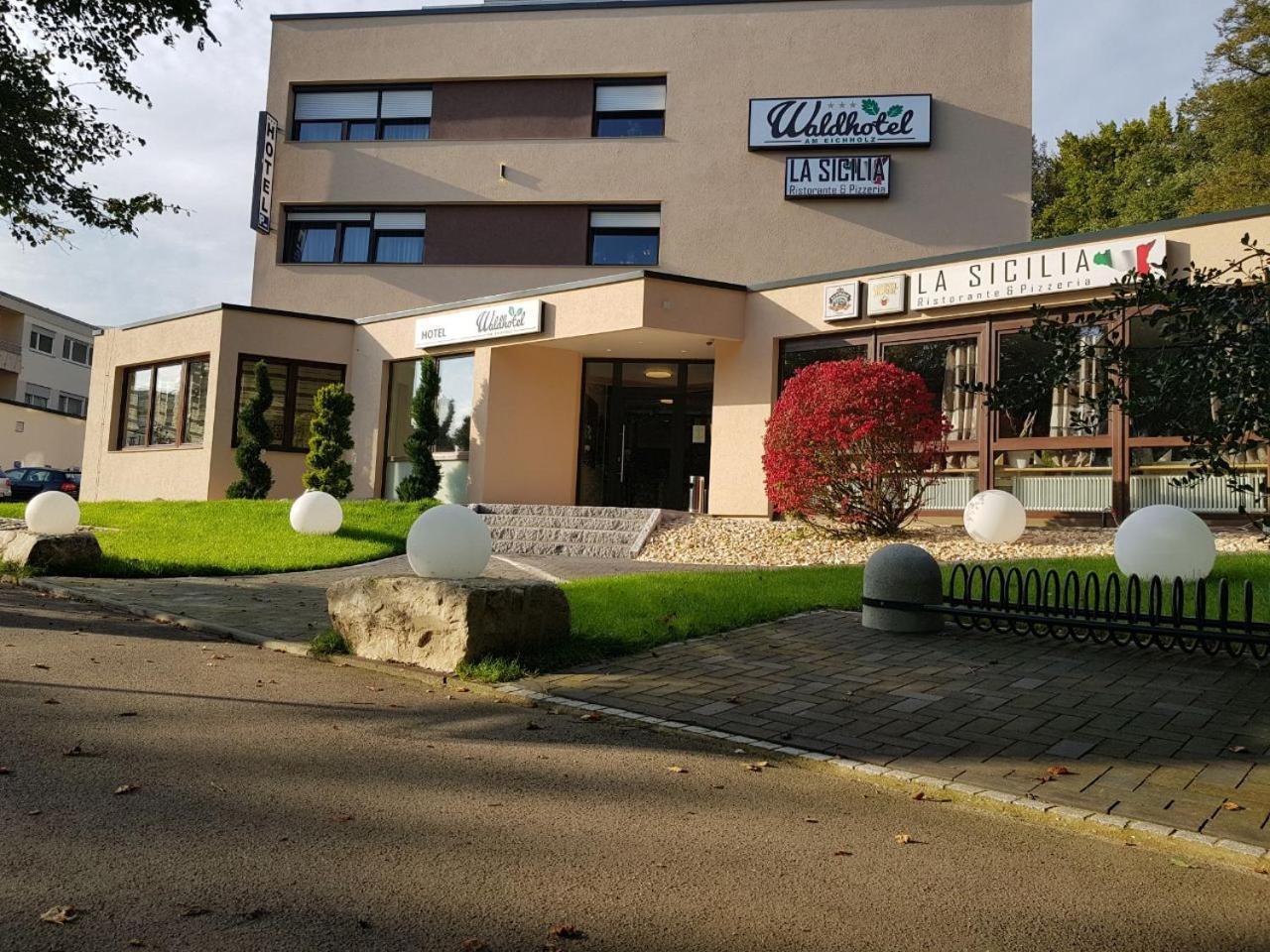Waldhotel Sindelfingen Am Eichholz Dış mekan fotoğraf