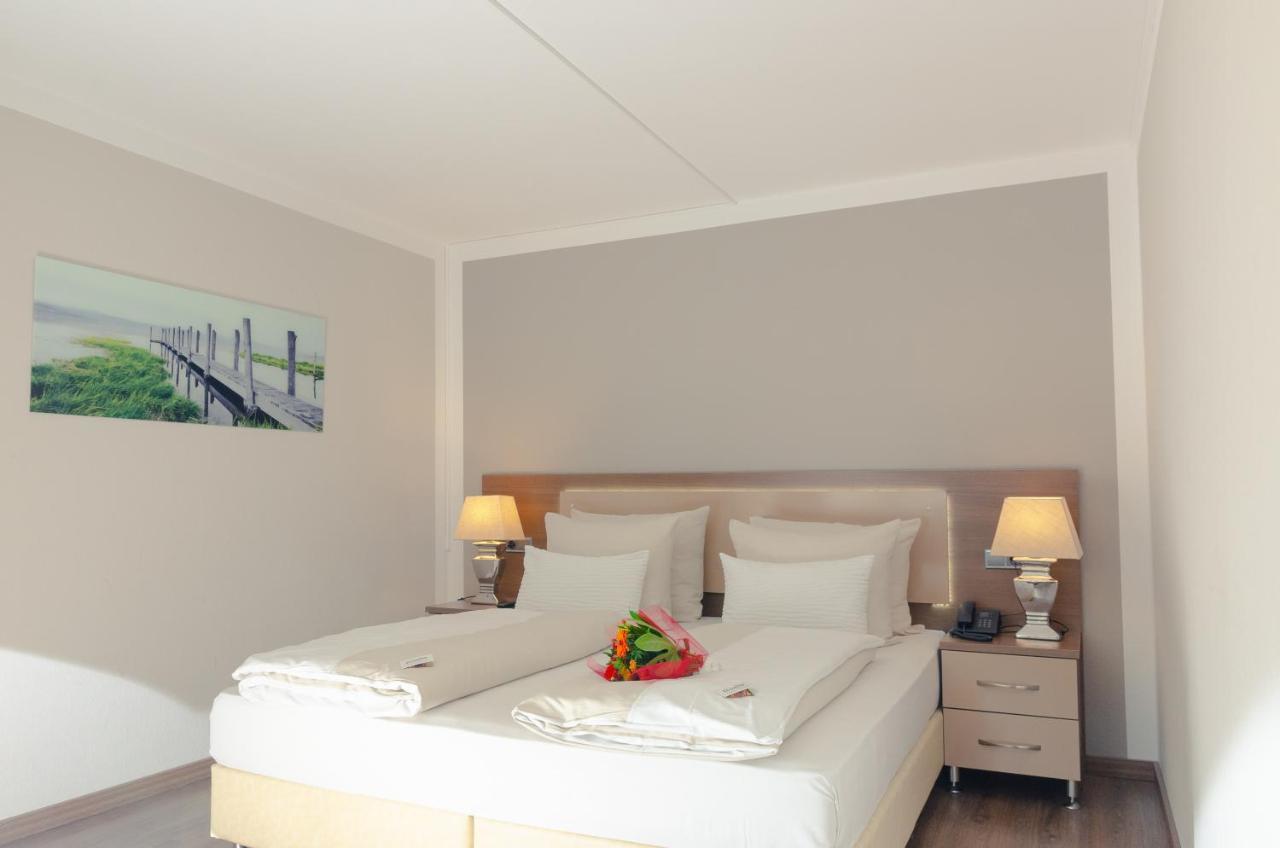 Waldhotel Sindelfingen Am Eichholz Dış mekan fotoğraf