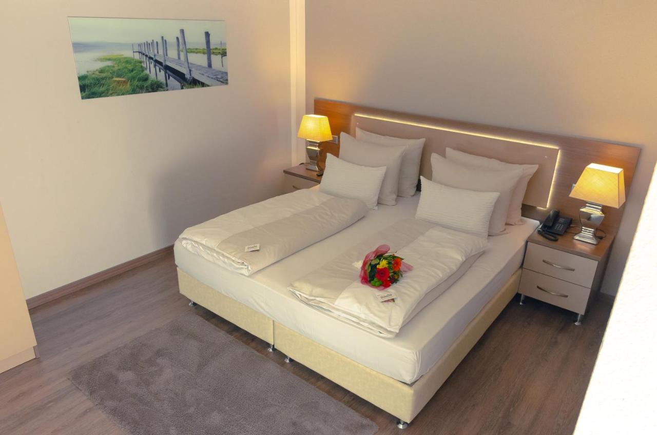 Waldhotel Sindelfingen Am Eichholz Dış mekan fotoğraf
